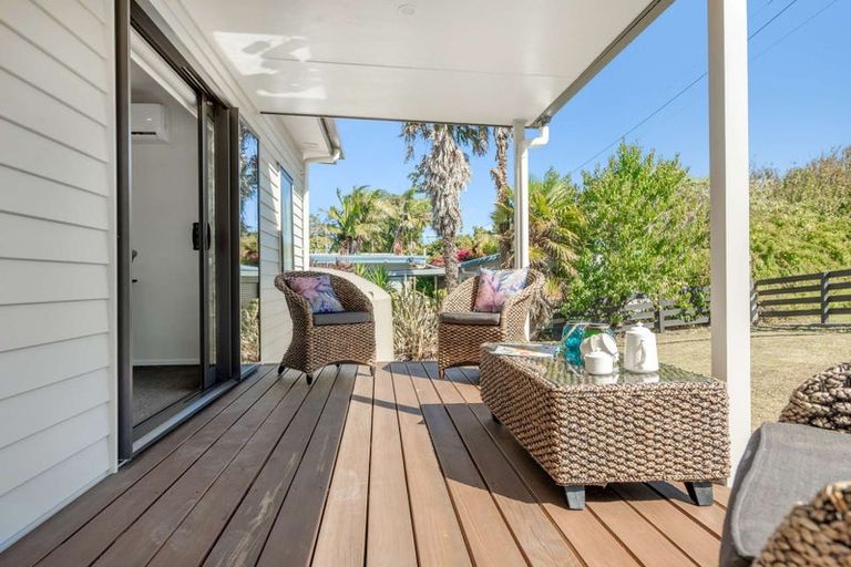 Photo of property in 62 Ronald Avenue, Glenbrook, Waiuku, 2681