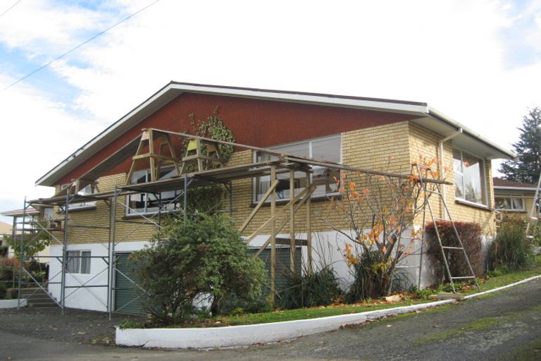 Photo of property in 3 Breadalbine Street, Balclutha, 9230
