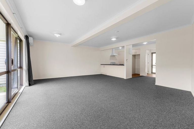 Photo of property in 2/13 Korimako Street, Frankton, Hamilton, 3204