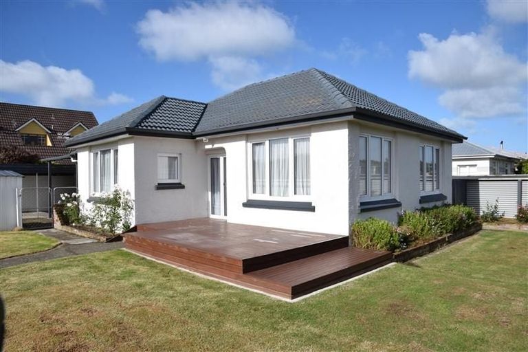 Photo of property in 76 Exmouth Street, Waverley, Invercargill, 9810