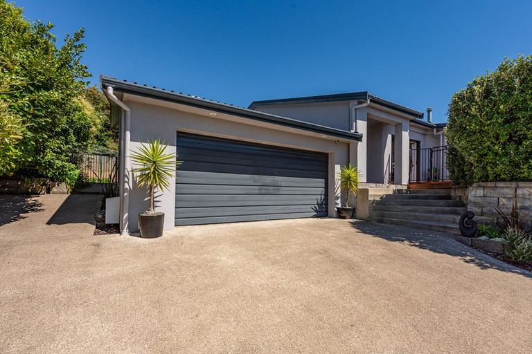 Photo of property in 11 Port Lane, Whitby, Porirua, 5024