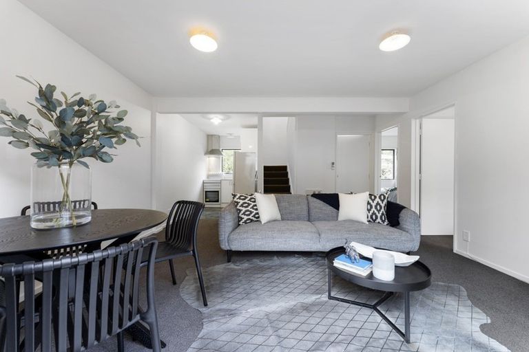 Photo of property in 4/35 Brockworth Place, Riccarton, Christchurch, 8011