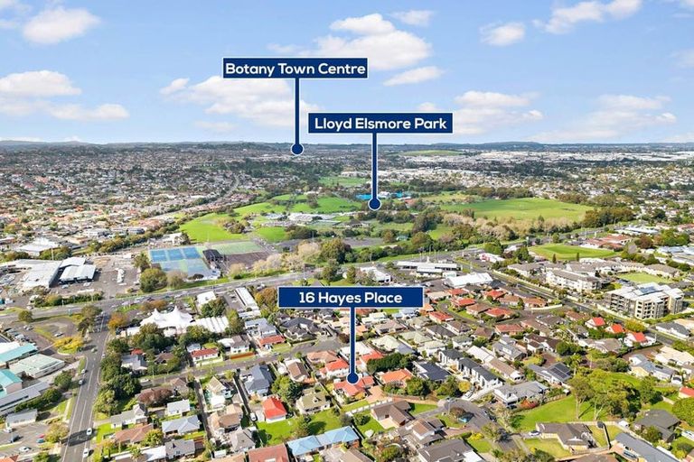 Photo of property in 16 Hayes Place, Half Moon Bay, Auckland, 2012