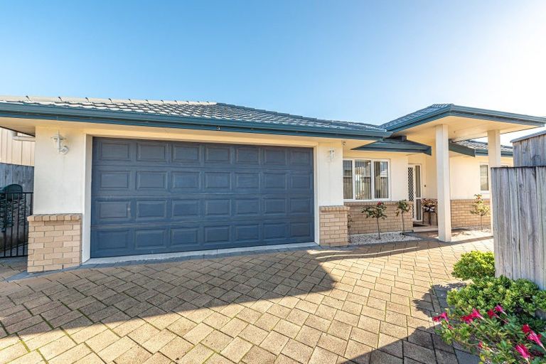 Photo of property in 3 Pharazyn Street, Gonville, Whanganui, 4500