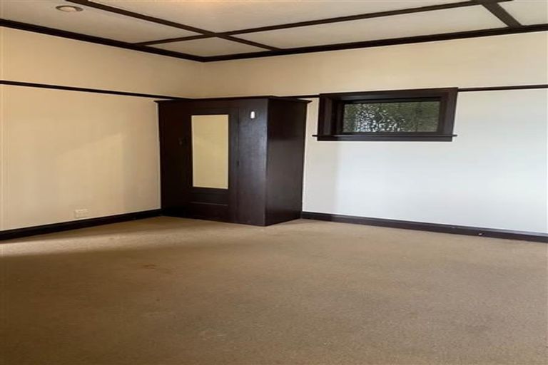 Photo of property in 1/89 Barnard Street, Wadestown, Wellington, 6012