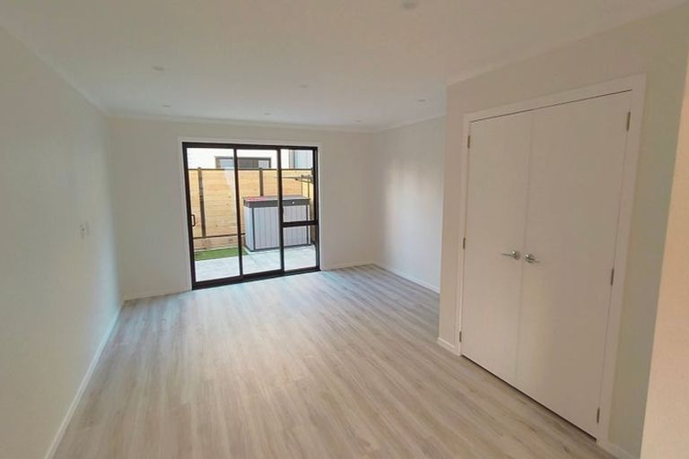 Photo of property in 4 Reakes Crescent, Wallaceville, Upper Hutt, 5018