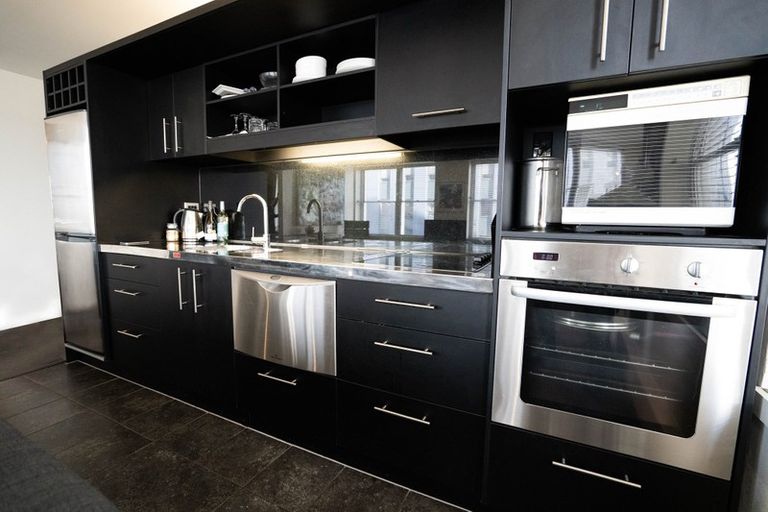 Photo of property in 3e/123 Molesworth Street, Thorndon, Wellington, 6011