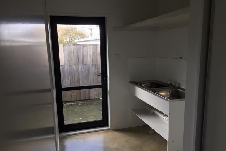 Photo of property in 15 Wellington Street, Phillipstown, Christchurch, 8011