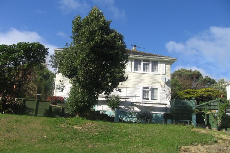 Photo of property in 38 Champion Street, Ranui, Porirua, 5024