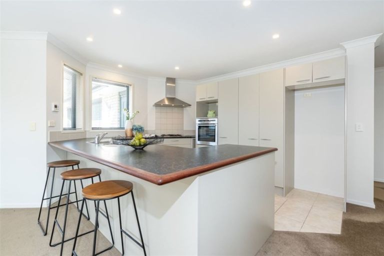 Photo of property in 35a Willerton Avenue, New Lynn, Auckland, 0600