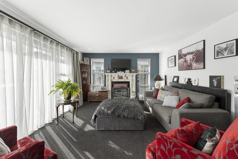 Photo of property in 118 Sutherland Drive, Kaiapoi, 7630