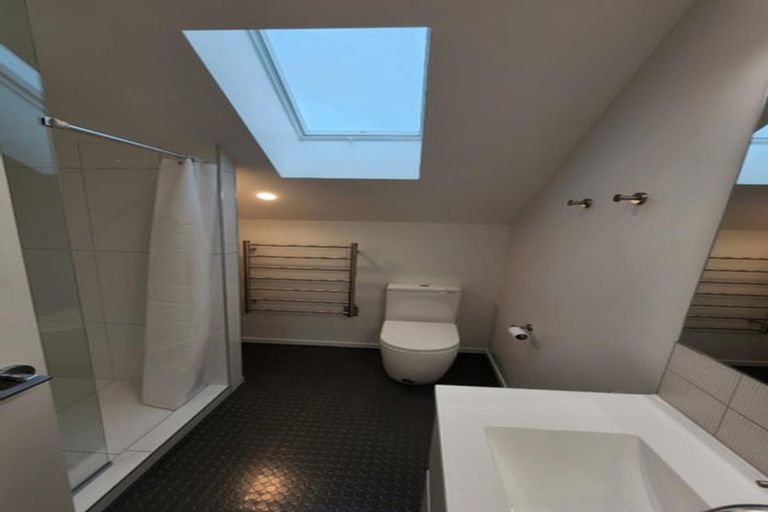 Photo of property in 119 Hine Street, New Plymouth, 4310