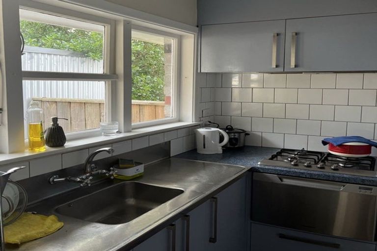 Photo of property in 6/3 Lane Street, Wallaceville, Upper Hutt, 5018