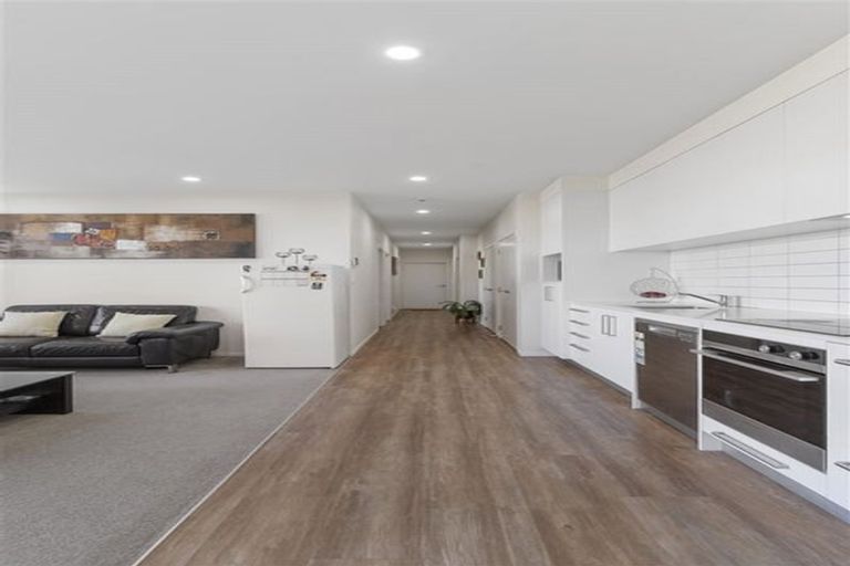 Photo of property in 102/38c Fraser Avenue, Northcote, Auckland, 0627