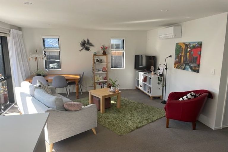 Photo of property in 56b Sawyers Arms Road, Northcote, Christchurch, 8052