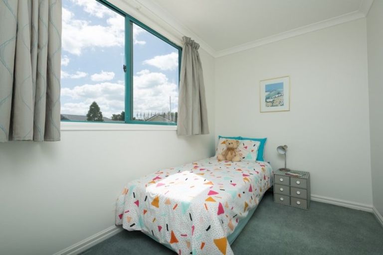 Photo of property in 99a Simpson Road, Papamoa Beach, Papamoa, 3118