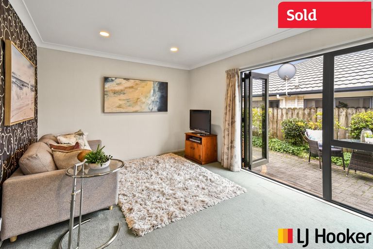 Photo of property in 2a Dan Bryant Place, Pukekohe, 2120