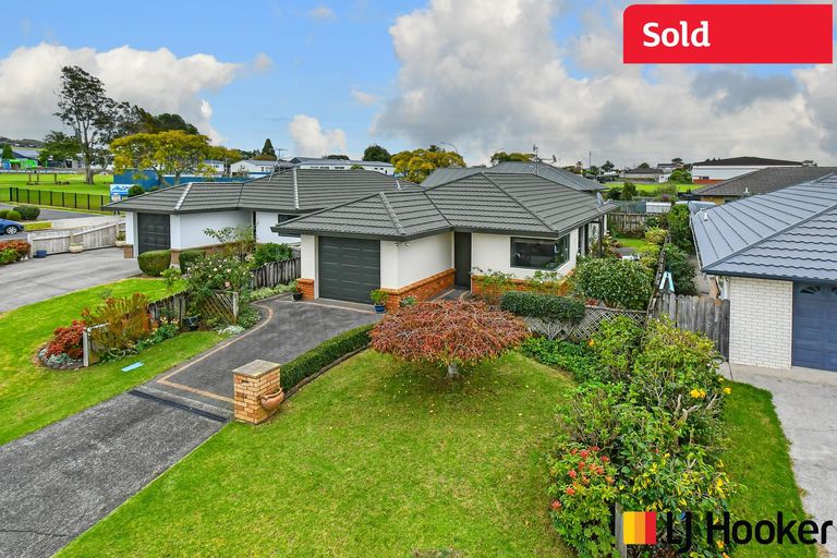 Photo of property in 2a Dan Bryant Place, Pukekohe, 2120