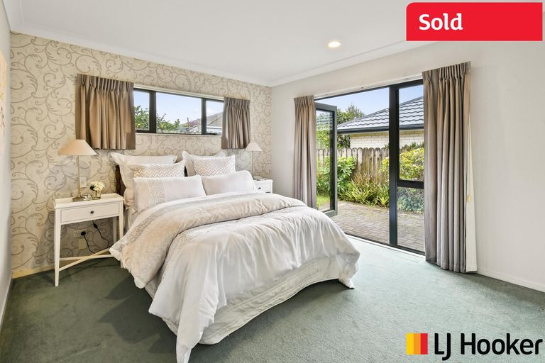 Photo of property in 2a Dan Bryant Place, Pukekohe, 2120