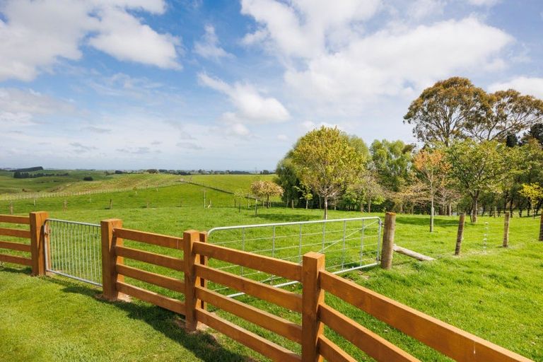 Photo of property in 158 Finnis Road, Pohangina, Feilding, 4775