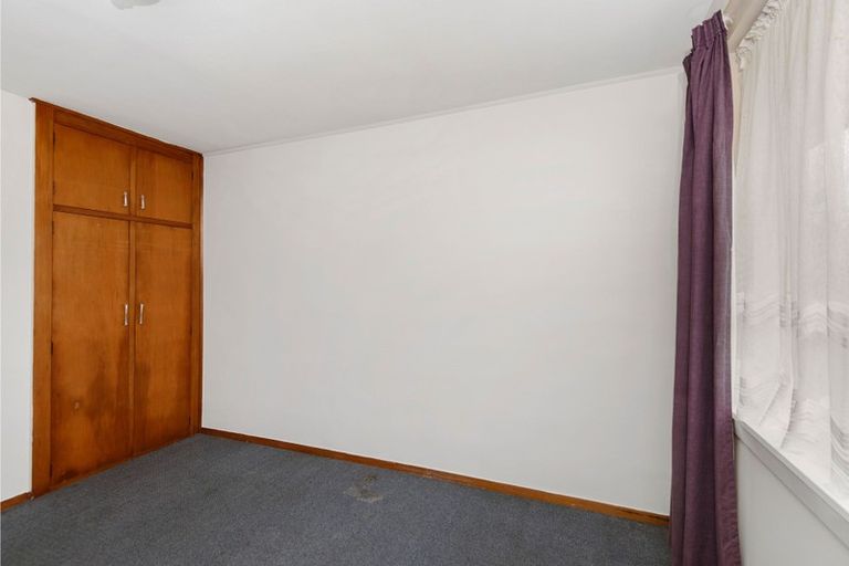 Photo of property in 2/355 Worcester Street, Linwood, Christchurch, 8011