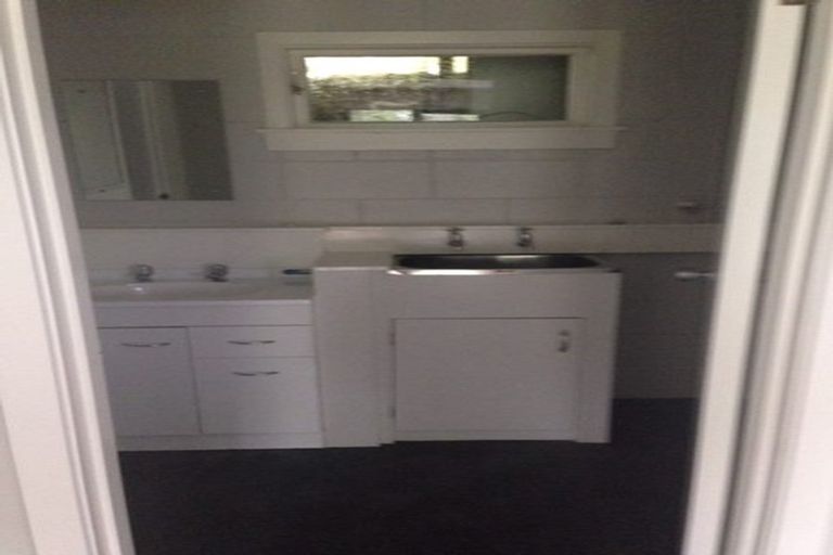 Photo of property in 19 Landop Terrace, Howick, Auckland, 2014