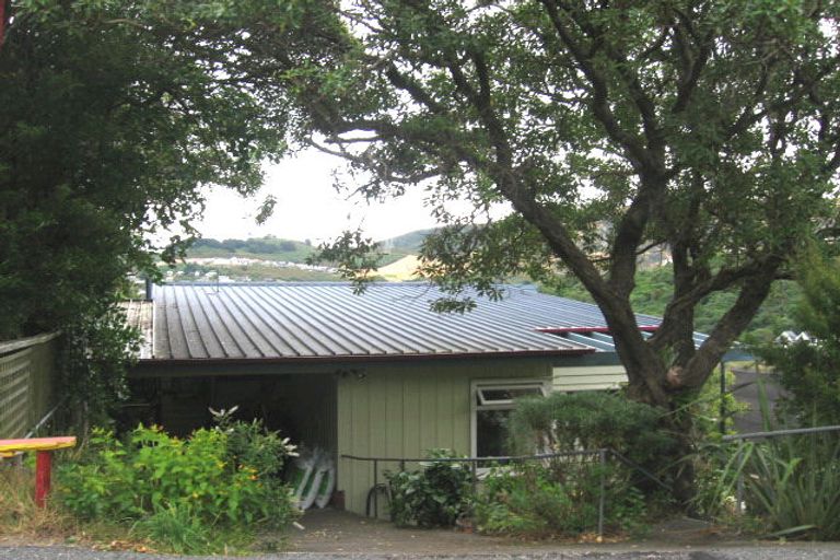 Photo of property in 18 Imlay Crescent, Ngaio, Wellington, 6035