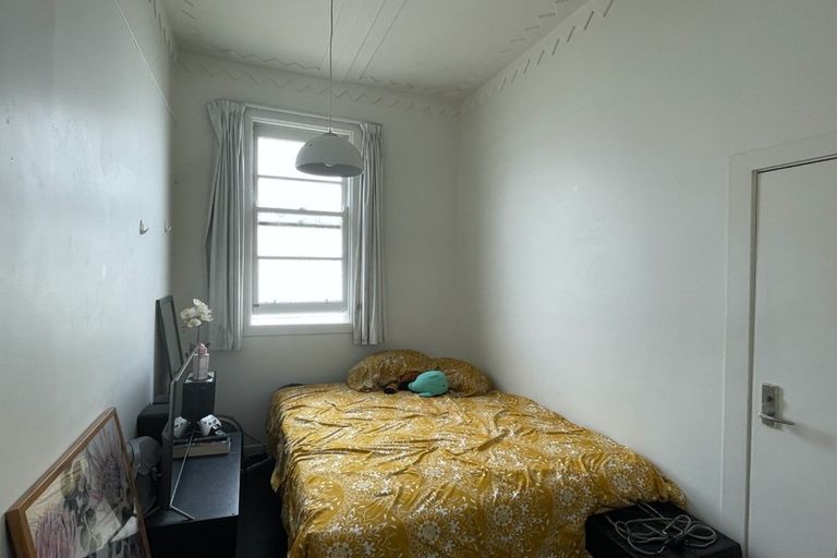 Photo of property in 289 Mansfield Street, Newtown, Wellington, 6021