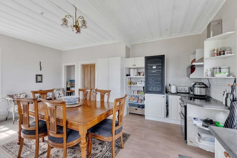 Photo of property in 208 Ngatimaru Road, Tikorangi, Waitara, 4383