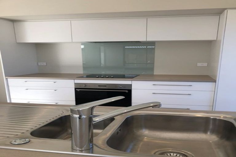 Photo of property in 35 Awataha Crescent, Pyes Pa, Tauranga, 3110