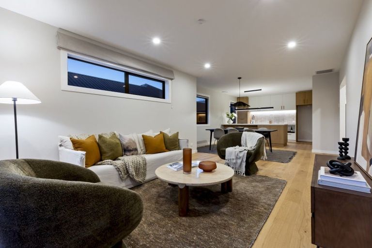 Photo of property in 48 Forage Road, Jacks Point, 9371