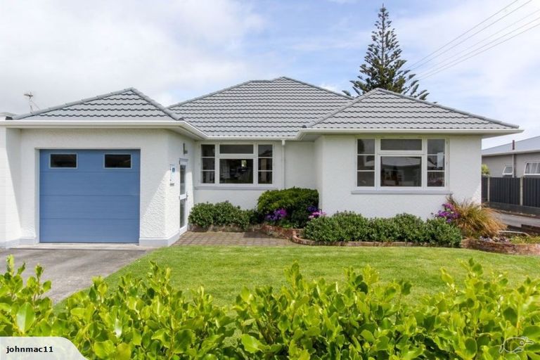 Photo of property in 30 Sackville Street, Fitzroy, New Plymouth, 4312