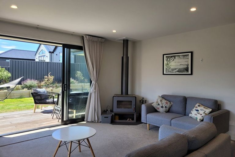 Photo of property in 11 Mcleod Avenue, Wanaka, 9305