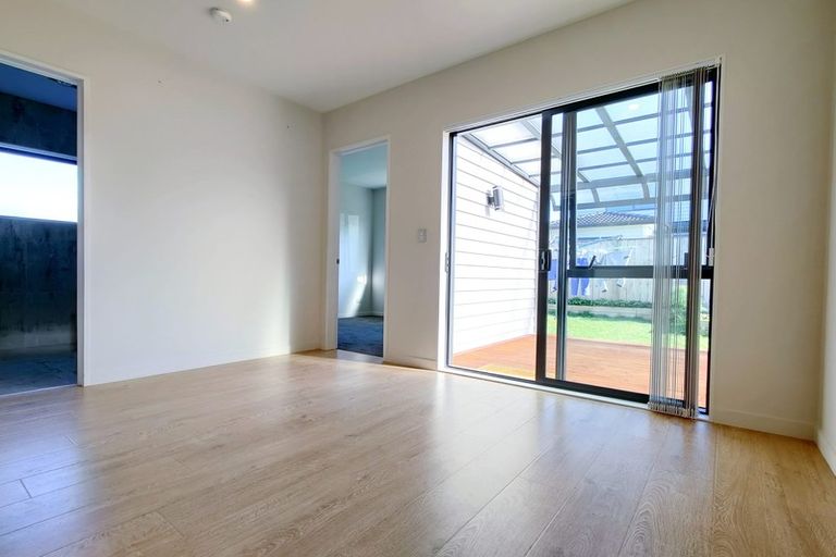 Photo of property in 6 Hinoki Way, Flat Bush, Auckland, 2019