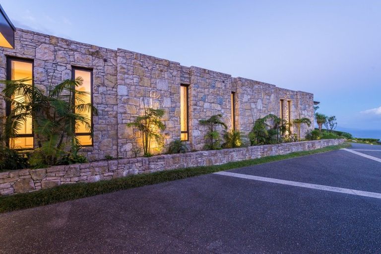 Photo of property in 112 M Greenwood Road, Leigh, 0972