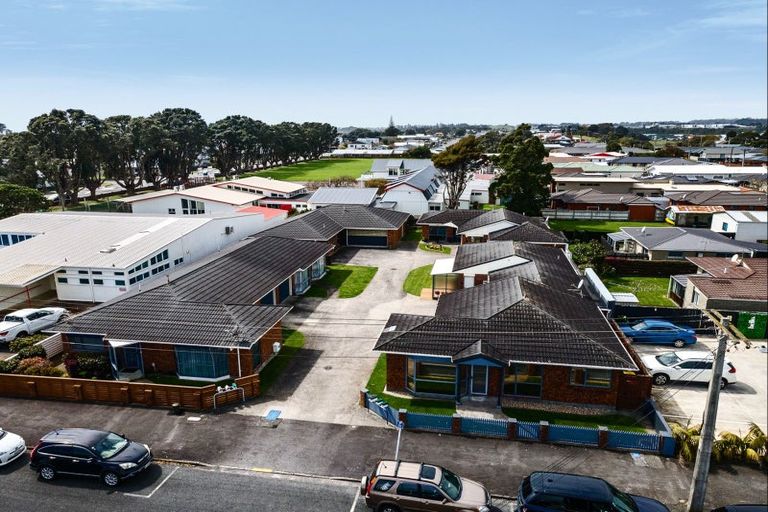 Photo of property in 4/49 Sackville Street, Fitzroy, New Plymouth, 4312