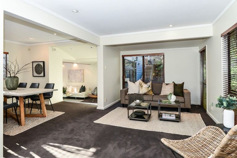 Photo of property in 28b Braid Road, St Andrews, Hamilton, 3200