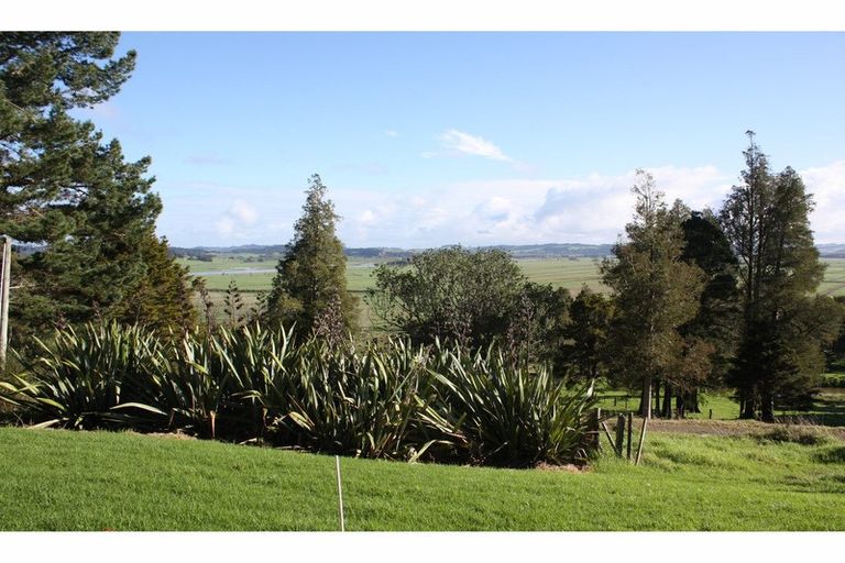 Photo of property in 127 Mountain View Road, Hikurangi, 0114