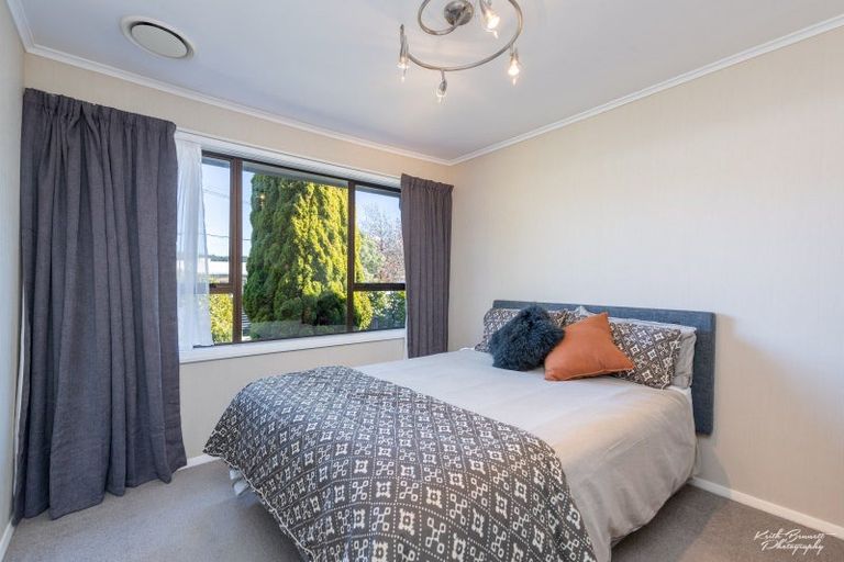 Photo of property in 4 Perry Street, Heretaunga, Upper Hutt, 5018