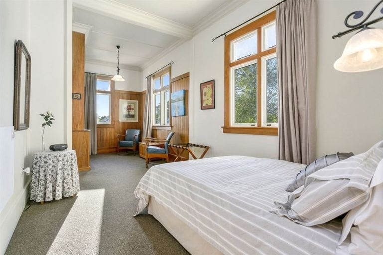 Photo of property in 50 Hamilton Road, Cambridge, 3434