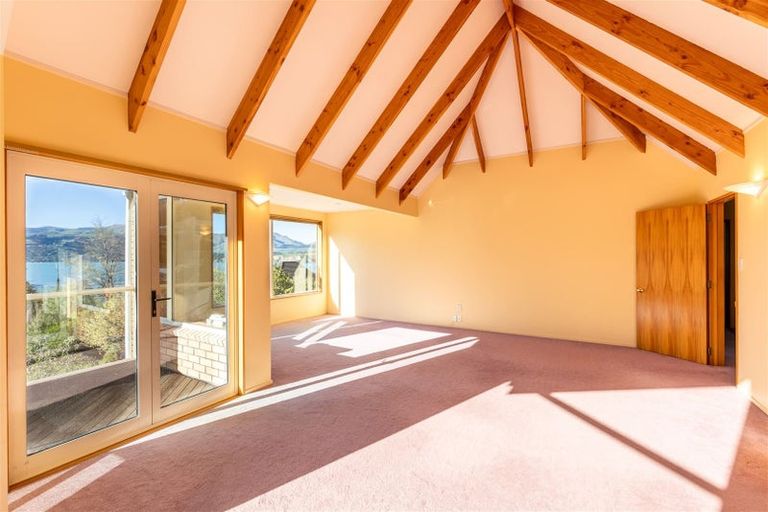 Photo of property in 11 Kaikomako Place, Cass Bay, Lyttelton, 8082