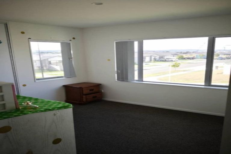 Photo of property in 1/26 Hollowout Street, Takanini, 2112