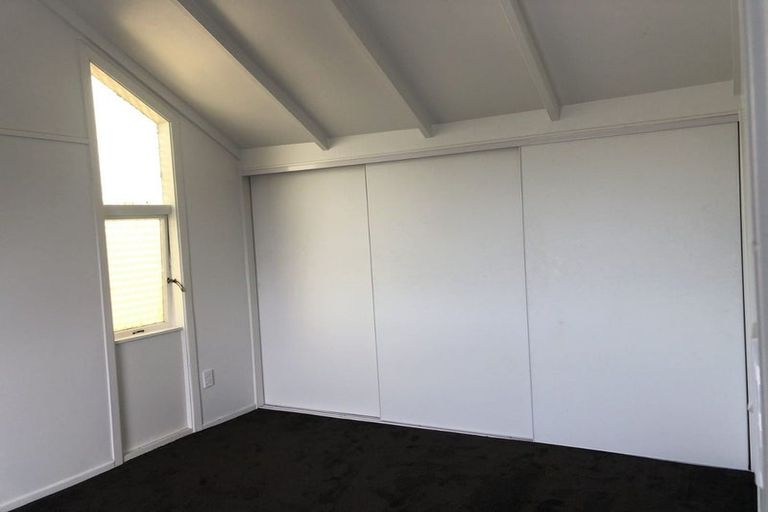 Photo of property in 8 Taurima Street, Hei Hei, Christchurch, 8042