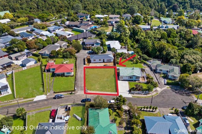 Photo of property in 5 Wheeler Place, Upper Vogeltown, New Plymouth, 4310