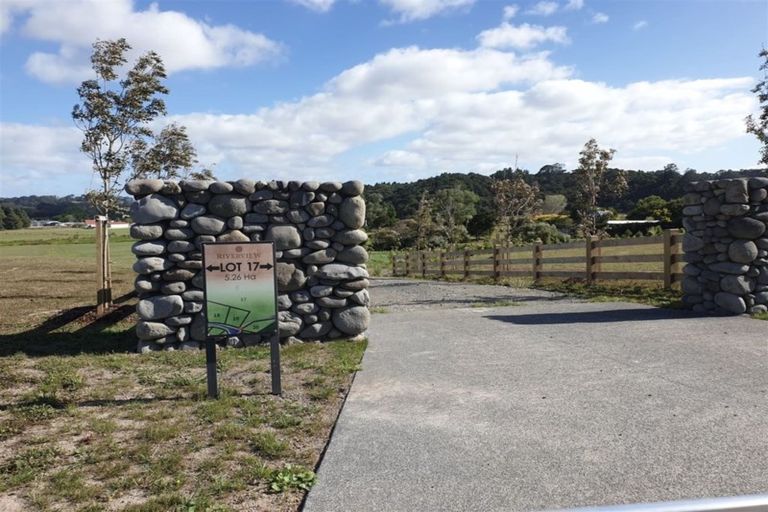 Photo of property in 8 Awatiro Drive, Kaukapakapa, 0871