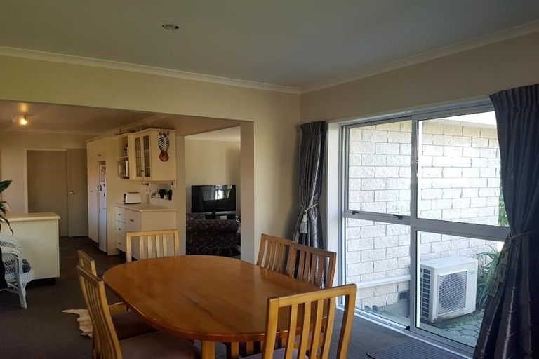 Photo of property in 37 Sabys Road, Halswell, Christchurch, 8025