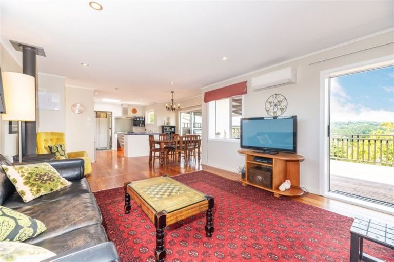 Photo of property in 150 Glengarry Road, Glen Eden, Auckland, 0602
