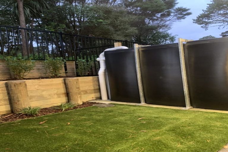 Photo of property in 4/58 Kemp Road, Massey, Auckland, 0614