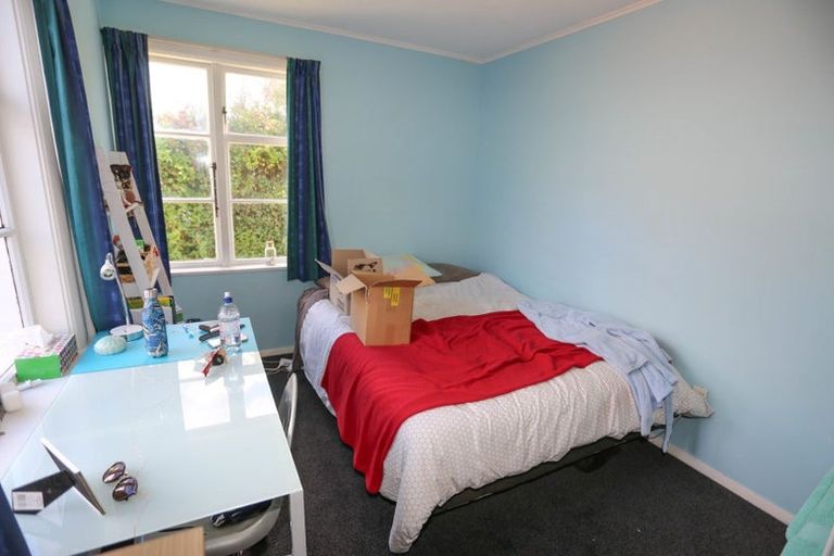 Photo of property in 1 Auburn Avenue, Upper Riccarton, Christchurch, 8041