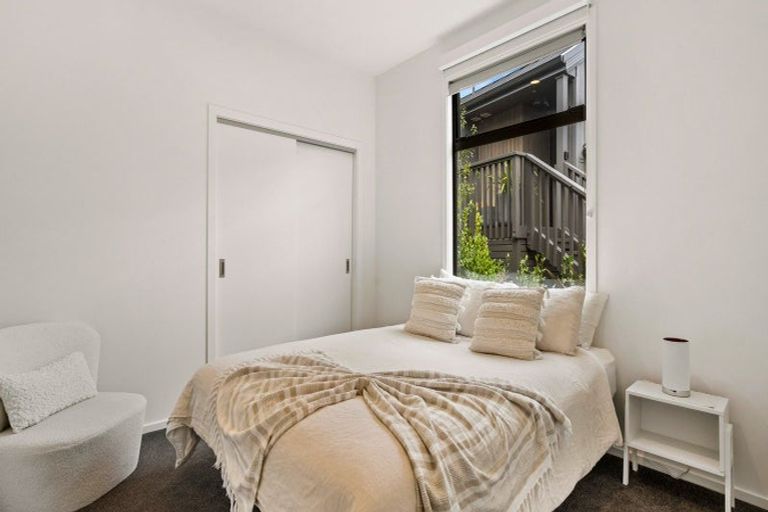 Photo of property in 5 Glenelg Lane, Jacks Point, 9371